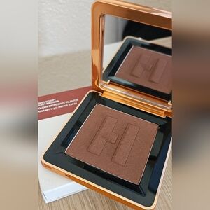 HausLabs Powder Sculpt Velvet Bronzer